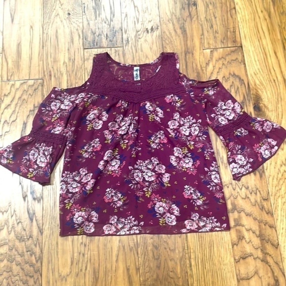 KnitWorks girls XL boho floral top